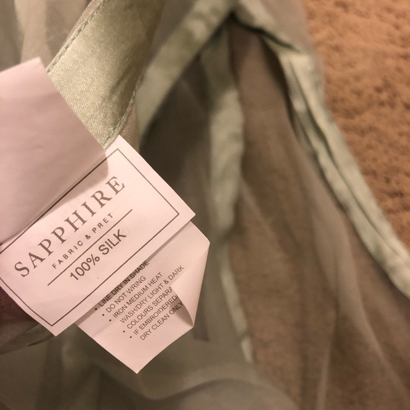 SAPPHIRE 3 Piece Pakistani Luxury Suit - Picture 9 of 13